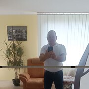  ,   Igor, 49 ,   c 