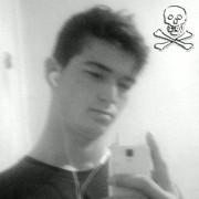  ,  Farrux, 28