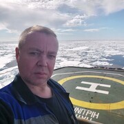  ,  Albert, 52