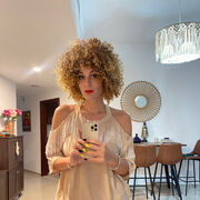  ,   Liza, 41 ,   ,   