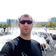  ,  Garegin, 31