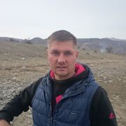  ,   Denis, 40 ,     , c 