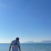  ,   Valentin, 34 ,   