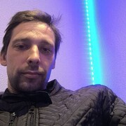  Weert,   Nauris, 35 ,   ,   