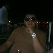  ,   ARTUR  HOPAR, 30 ,   