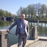  ,   Denis, 42 ,  