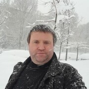  ,   Vitali, 51 ,   ,   