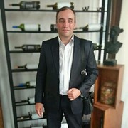  ,   Alex actor, 42 ,   ,   , c 