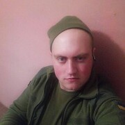  ,  Maksim, 30