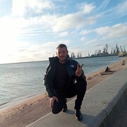  ,   Nikolay, 42 ,   ,   , c , 