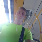  ,   Denis, 25 ,   c 