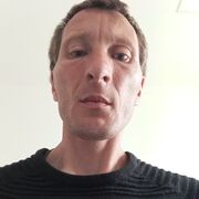  ,  Alex, 35