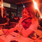  ,   Tati, 50 ,     , c 