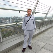  ,   Denis, 40 ,   ,   , c 