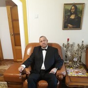  ,  Ilie, 71