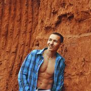  ,   Viner, 37 ,  