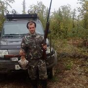  ,   Viktor, 32 ,   ,   , c 