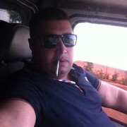  ,   Artur, 39 ,   ,   , c 
