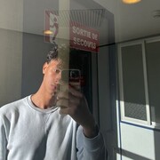  ,   Walid, 21 ,   ,   