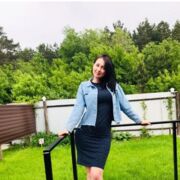  ,  lenka, 30