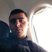  ,   Artur, 29 ,   ,   