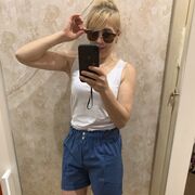  ,  Aina, 48
