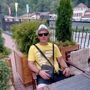  ,   Viki, 43 ,   ,   , c 