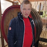 ,   Andrei R, 43 ,     , c 