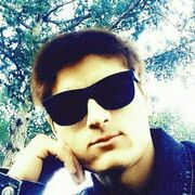  ,  Alek Bobo, 22