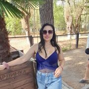  , 