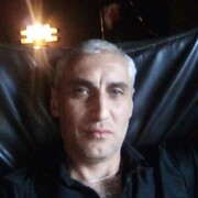  ,   Artur, 46 ,   ,   