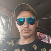  ,  , 32