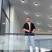  ,   Damon, 26 ,   ,   