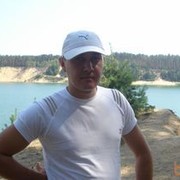  ,   Marat, 47 ,  
