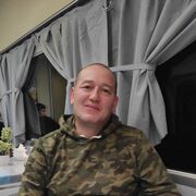  ,  Marat, 37