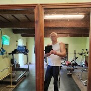  ,   Raimond, 57 ,   ,   