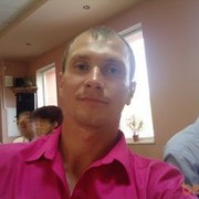  ,   Maxim, 42 ,   