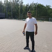  ,  Igor, 33