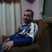  ,  zaali, 42