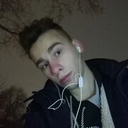  ,  Ruslan, 25