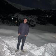  ,   Artur, 32 ,   c 