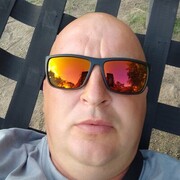  Piaseczno,   Bohdan, 37 ,   c , 