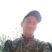  ,  Aleks, 42