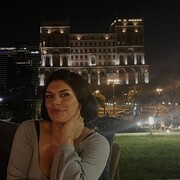  ,   Senorita, 23 ,  