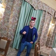  ,  Rystam, 29