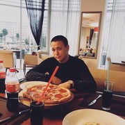  ,   EXCLUSIVE, 26 ,  