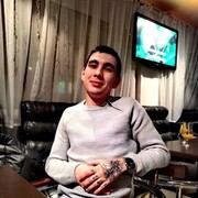  ,   Tom, 31 ,   ,   