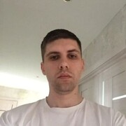  ,   Ilya, 31 ,   ,   , c , 