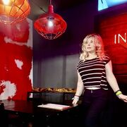  ,   Tatiana, 40 ,   c 