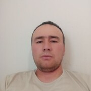  ,  Nurullo, 32